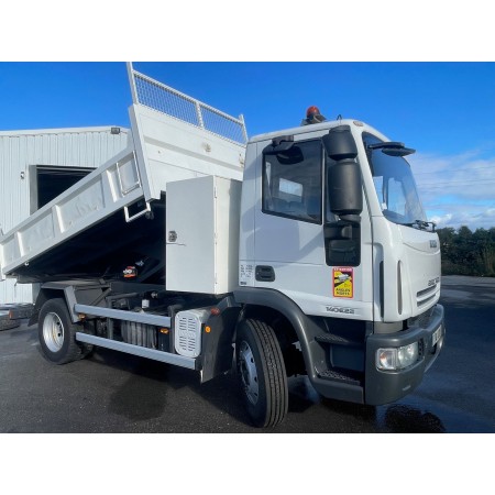 Iveco bi-benne Eurocargo 140E22 4x2 Gazoil Euro 4